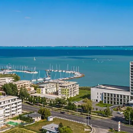 Fured Beach Apartman Balatonfured