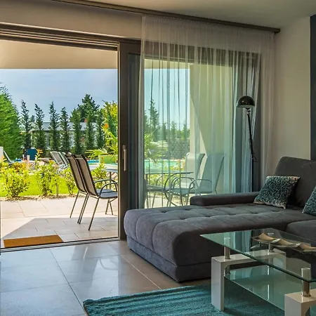 Fured Beach Apartman Apartment